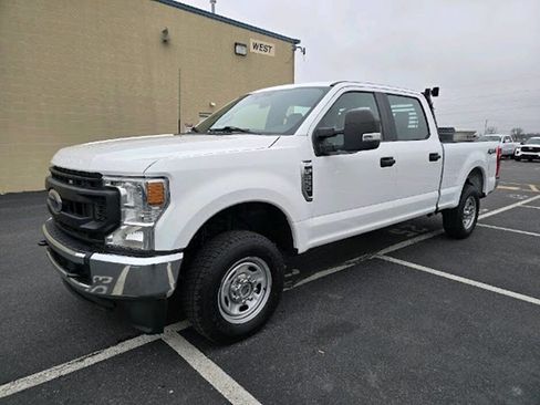 Used 2022 Ford F250 XL w/ Power Equipment Group image 1