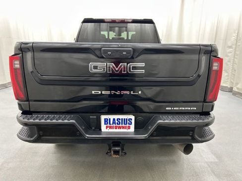 Used 2024 GMC Sierra 3500 Denali Ultimate image 37
