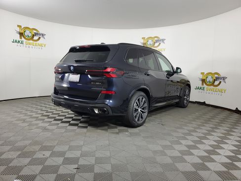 New 2026 BMW X5 xDrive50e w/ M Sport Package image 7