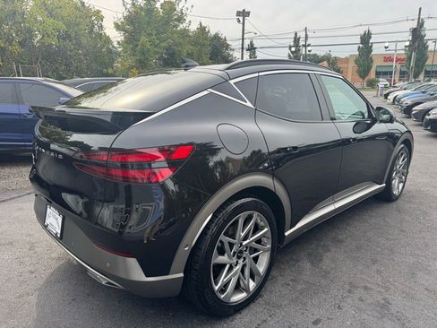 Used 2024 Genesis GV60 Advanced image 6