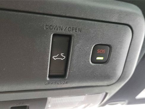 Used 2023 Nissan Frontier PRO-4X w/ Pro-4X Premium Package AWD/4WD image 40