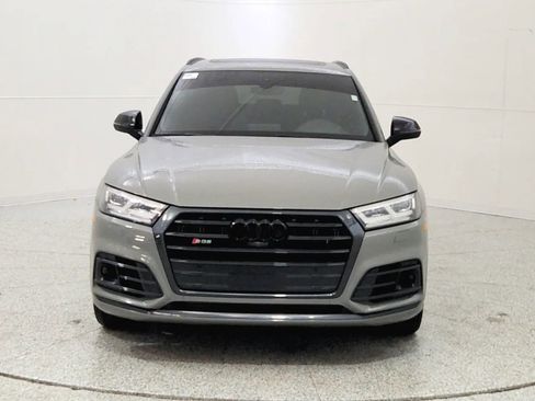 Used 2019 Audi SQ5 Prestige w/ Prestige Package image 2