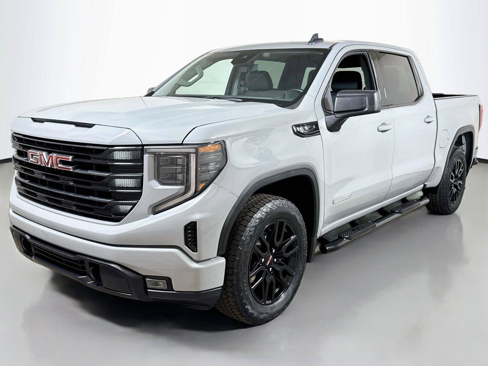 Certified 2024 GMC Sierra 1500 Elevation AWD/4WD image 1