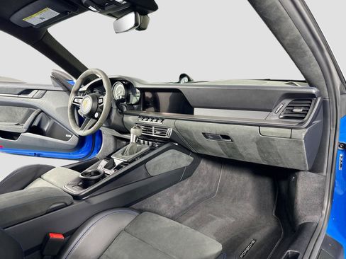 Used 2023 Porsche 911 GT3 RWD image 28