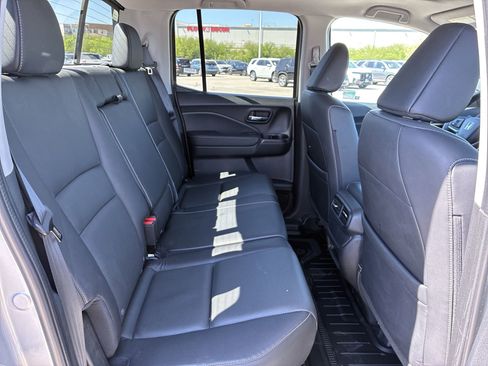 Certified 2025 Honda Ridgeline RTL image 22