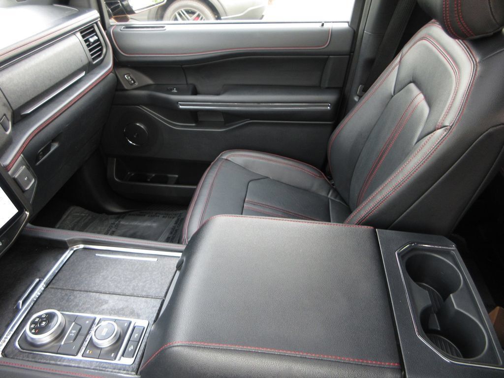 Used 2024 Toyota Tacoma TRD Off-Road AWD/4WD image 24
