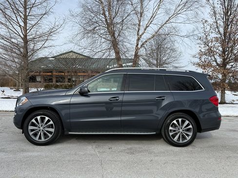 Used 2016 Mercedes-Benz GL 450 4MATIC w/ Premium I Package image 2