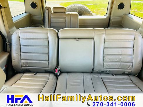 Used 2003 HUMMER H2 w/ Preferred Equipment Group image 11