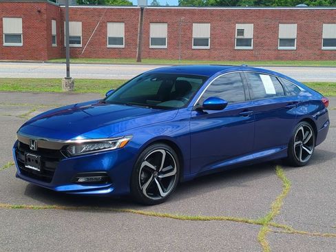 Used 2020 Honda Accord Sport image 8