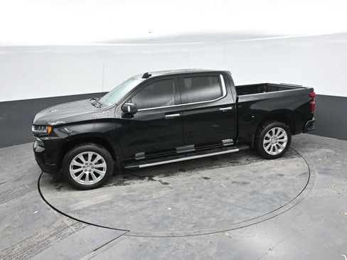 Used 2021 Chevrolet Silverado 1500 High Country w/ Technology Package AWD/4WD image 28