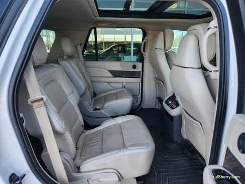 Used 2019 Lincoln Navigator Reserve w/ Cargo Package AWD/4WD image 44