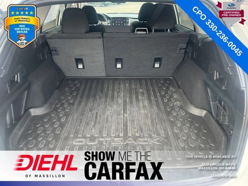 Used 2024 Subaru Outback Premium AWD/4WD image 11