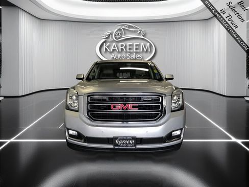 Used 2019 GMC Yukon XL SLT w/ Open Road Package image 2