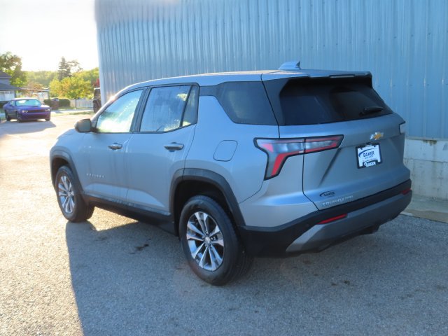 Used 2026 Chevrolet Equinox LT AWD/4WD image 9