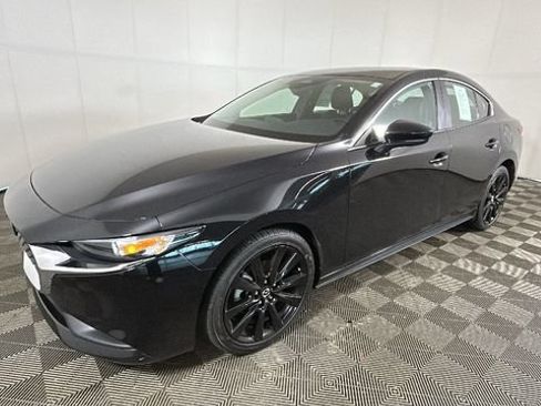 Used 2024 MAZDA MAZDA3 s FWD image 6
