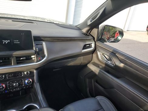 Used 2023 GMC Yukon XL SLT RWD image 14