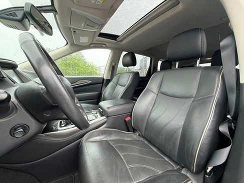 Used 2019 INFINITI QX60 Luxe w/ Essential Package AWD/4WD image 19