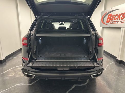 Used 2020 BMW X5 xDrive40i w/ M Sport Package image 28