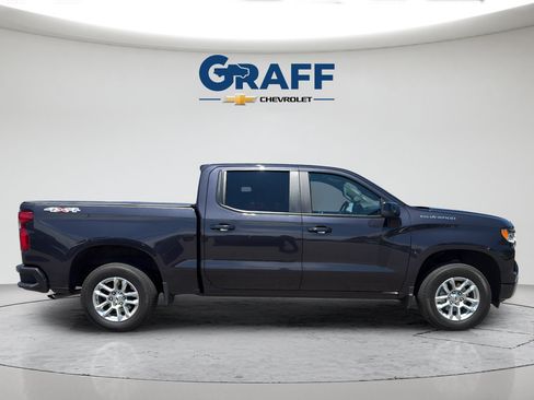 Used 2024 Chevrolet Silverado 1500 RST w/ Protection Package AWD/4WD image 9