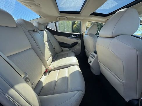 Used 2018 Nissan Maxima 3.5 SL image 26