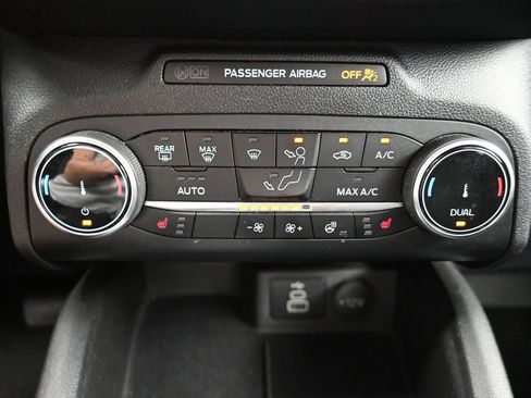 Used 2024 Ford Escape Active AWD/4WD image 13