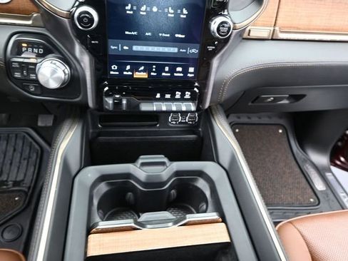 Used 2022 RAM 1500 Limited w/ Body Color Bumper Group image 11