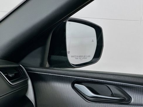 Certified 2024 Jeep Grand Cherokee Altitude image 28