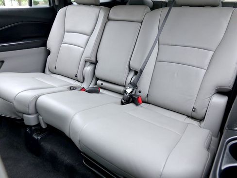 Used 2016 Honda Pilot EX-L image 13