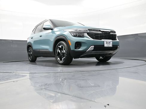 Certified 2024 Kia Seltos EX AWD/4WD image 28