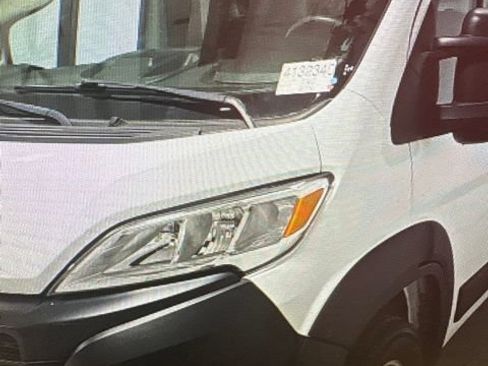 Used 2023 RAM ProMaster 2500 w/ Convenience Group FWD image 1