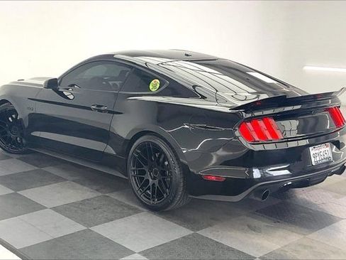 Used 2016 Ford Mustang GT Premium w/ Equipment Group 401A RWD image 10