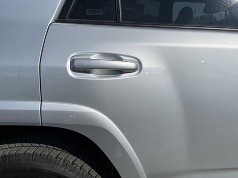 Used 2024 Toyota 4Runner TRD Off-Road Premium image 13