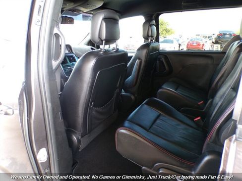 Used 2019 Dodge Grand Caravan GT FWD image 18