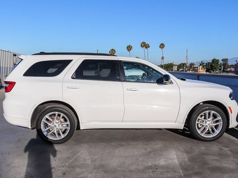 Used 2024 Dodge Durango GT AWD/4WD image 13