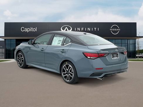 Certified 2025 Nissan Sentra SR image 8