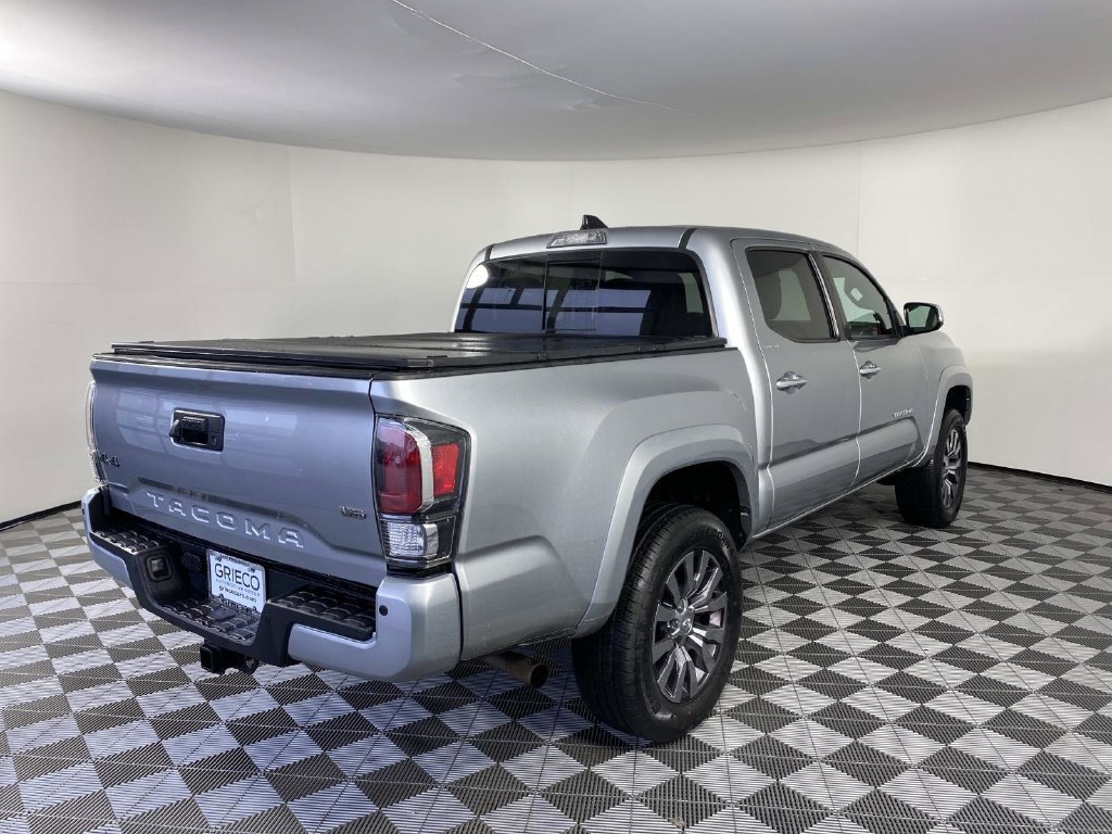Used 2023 Toyota Tacoma Limited AWD/4WD image 9