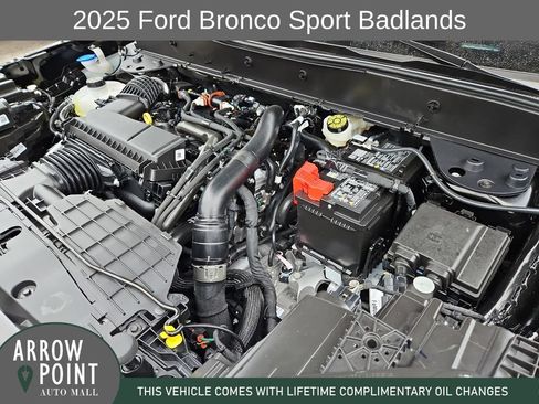 Used 2025 Ford Bronco Sport Badlands AWD/4WD image 14