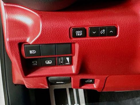 Used 2024 Lexus IS 350 F Sport RWD image 12