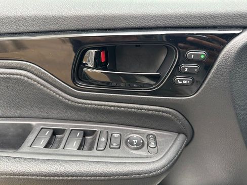 Used 2024 Honda Odyssey Touring image 16