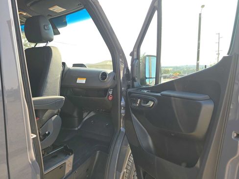 Used 2026 Mercedes-Benz Sprinter 2500 image 10