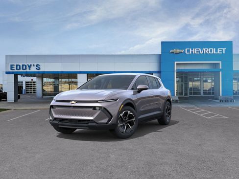 New 2026 Chevrolet Equinox EV LT image 9