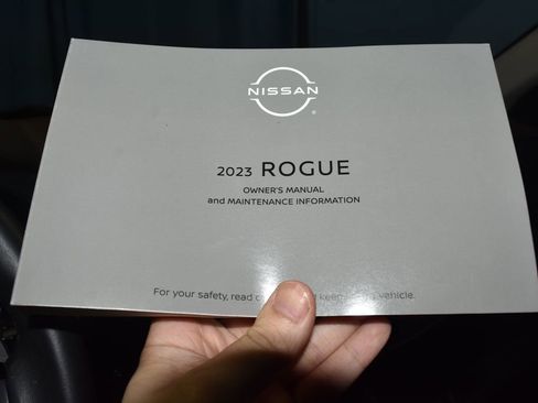 Certified 2023 Nissan Rogue SV w/ SV Premium Package FWD image 9