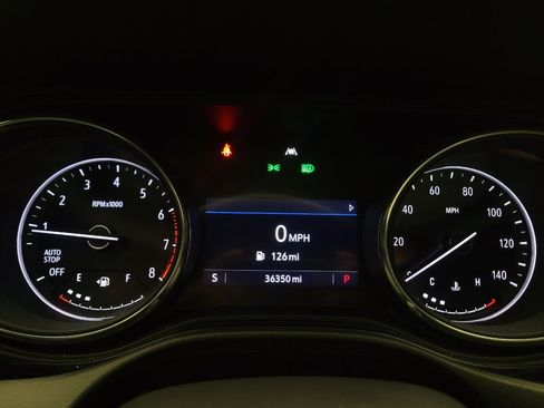 Used 2023 Buick Encore GX Select w/ Sport Touring Package FWD image 23