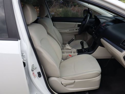 Used 2013 Subaru Impreza 2.0i AWD/4WD image 22