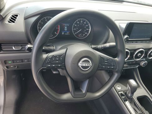 Used 2024 Nissan Sentra S image 14