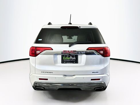 Used 2018 GMC Acadia Denali w/ Technology Package AWD/4WD image 7