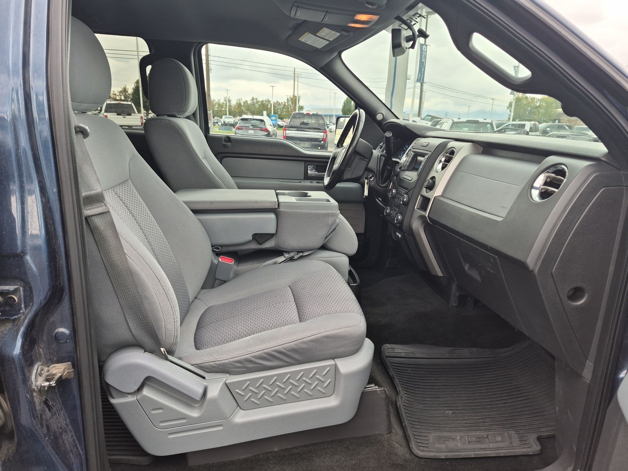 Used 2013 Ford F150 XLT w/ Luxury Equipment Group AWD/4WD image 31