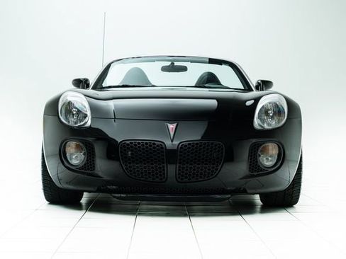 Used 2007 Pontiac Solstice GXP w/ Premium Package image 6