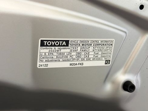Used 2022 Toyota Corolla SE image 17