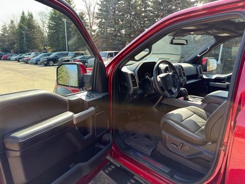 Used 2019 Ford F150 Raptor w/ Equipment Group 802A Luxury image 9